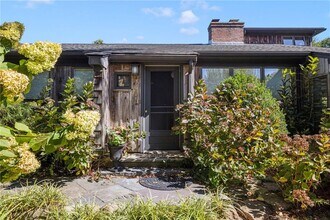 20 Wagner Rd in Westerly, RI - Building Photo - Building Photo