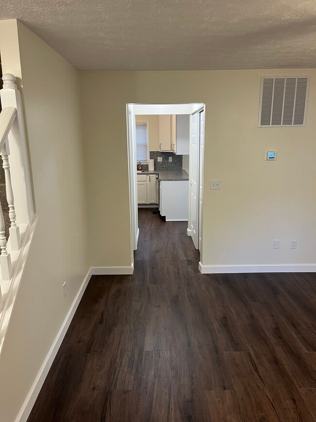 7673 Brams Hill Dr in Washington Township, OH - Building Photo - Building Photo