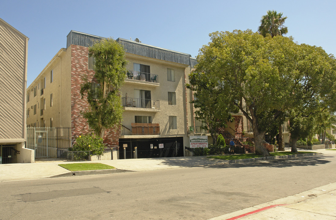 Hollywood Apartments in Los Angeles, CA - Foto de edificio