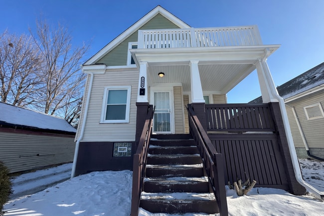 property at 3860 N 19th Pl.