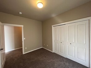 63787 Stanley Way in Bend, OR - Building Photo - Building Photo