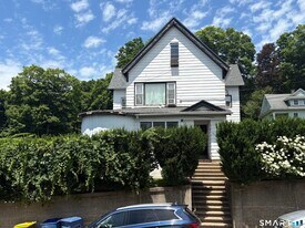 57 Wheeler St in Waterbury, CT - Building Photo