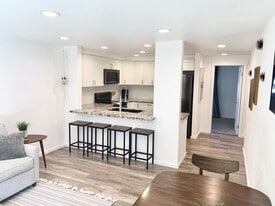 2747 S Kihei Rd in Kihei, HI - Building Photo