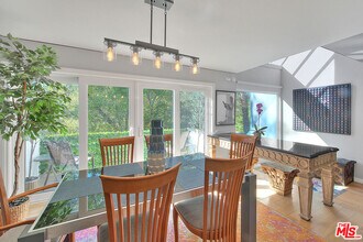 7943 Willow Glen Rd in Los Angeles, CA - Building Photo - Building Photo