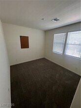 742 Cottonwood Hl Pl in Henderson, NV - Foto de edificio - Building Photo