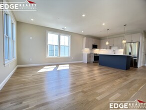49 Waverly St, Unit 2 in Boston, MA - Building Photo - Building Photo