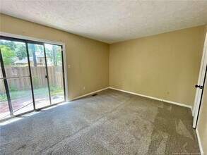 4609 Fen Ct in Fayetteville, NC - Building Photo - Building Photo