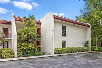 1700 Presidential Way in West Palm Beach, FL - Building Photo - Building Photo