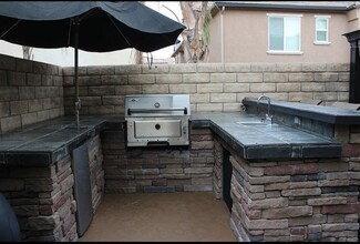 28457 Mirabelle Ln in Santa Clarita, CA - Building Photo - Building Photo