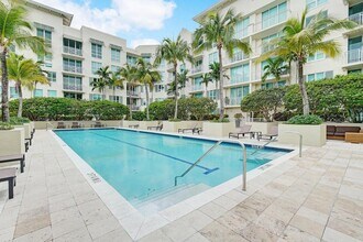 480 Hibiscus St in West Palm Beach, FL - Building Photo - Building Photo