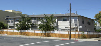 601 W 6th St in Antioch, CA - Building Photo