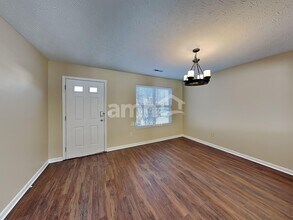 6540 Black Forest Ct in Morrow, OH - Foto de edificio - Building Photo