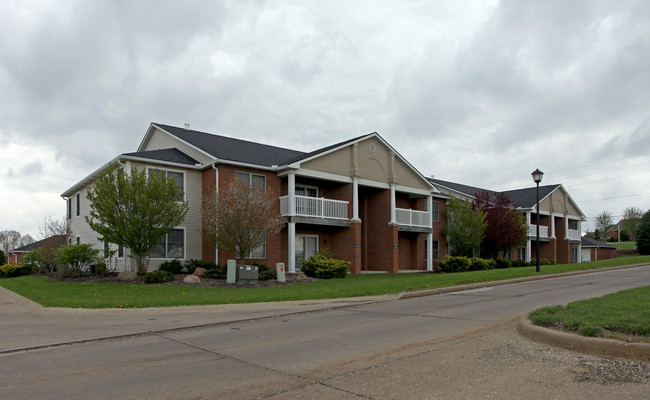 Legends at St. Andrews in Massillon, OH - Building Photo - Building Photo