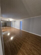 1300 SW 122nd Ave in Miami, FL - Building Photo - Building Photo