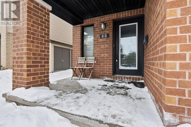 88 Stockholm Private in Ottawa, ON - Building Photo - Building Photo