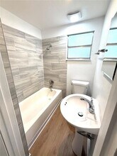 4214 W Ohio Ave in Tampa, FL - Foto de edificio - Building Photo