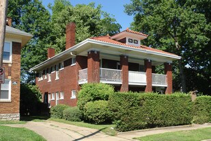 256 Kalmia Ave in Lexington, KY - Building Photo