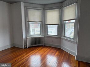 15 E Brown St in Norristown, PA - Building Photo - Building Photo