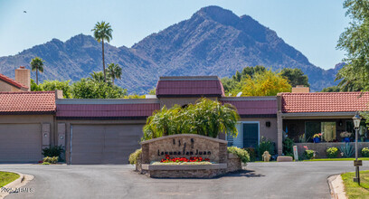 7907 E Sage Dr in Scottsdale, AZ - Building Photo - Building Photo
