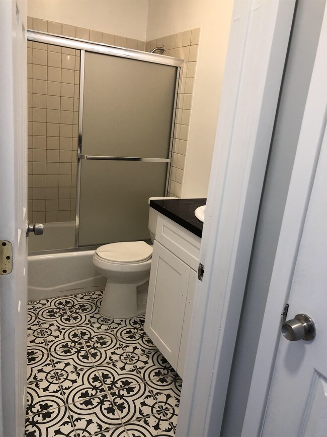 940 Arapahoe St-Unit -209 in Los Angeles, CA - Building Photo - Building Photo