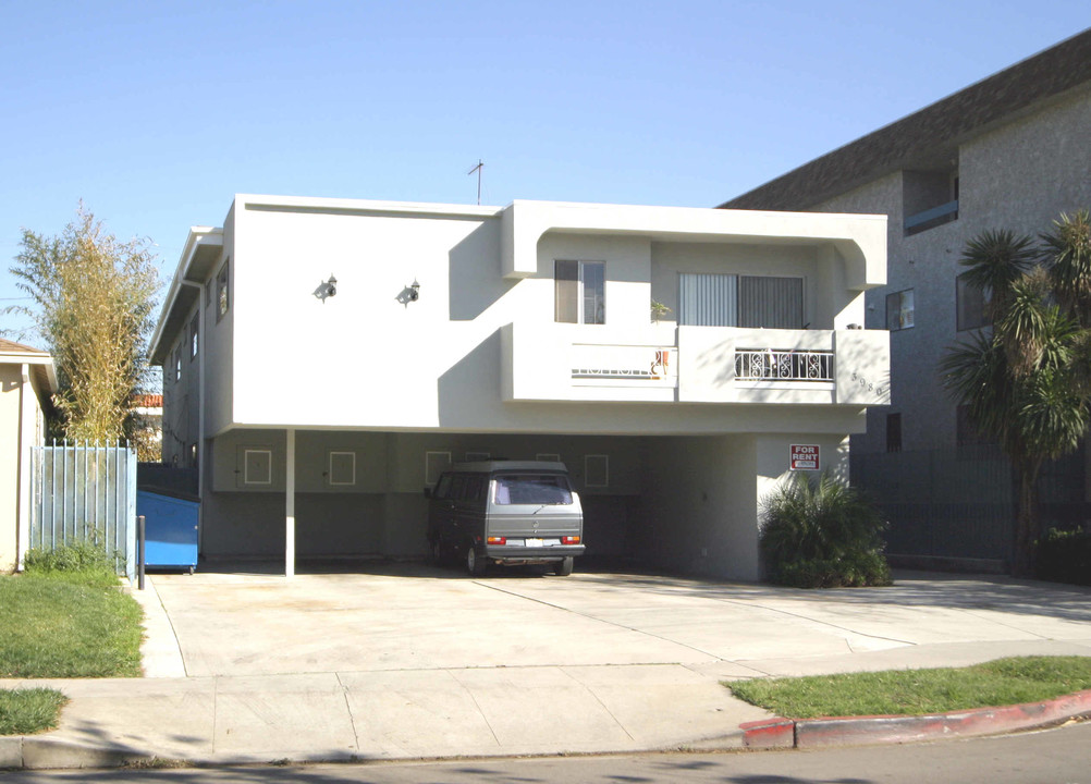 3980 Beethoven St in Los Angeles, CA - Building Photo