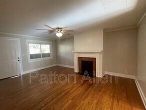 135 Haynes St in Hendersonville, NC - Building Photo - Building Photo