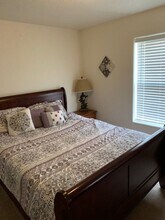 2303 N Juniper Ln in Hobbs, NM - Building Photo - Building Photo