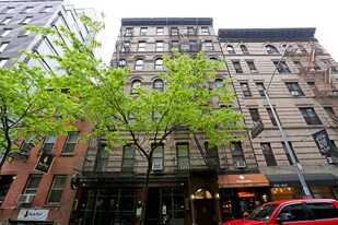284 Mulberry St in New York, NY - Building Photo