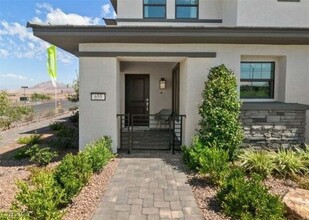 803 Watford Pl in Henderson, NV - Building Photo - Building Photo