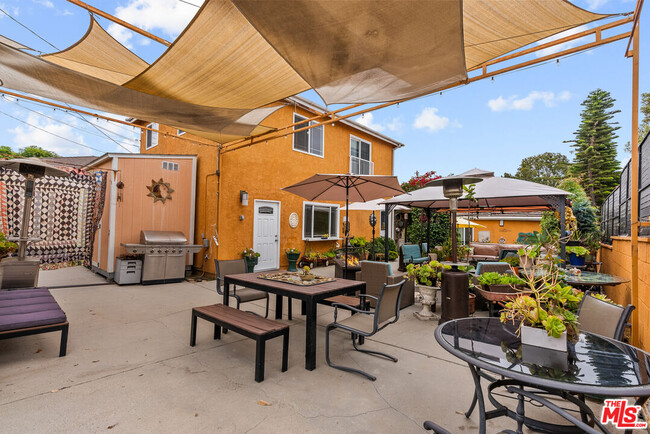 12609 Woodgreen St in Los Angeles, CA - Building Photo - Building Photo