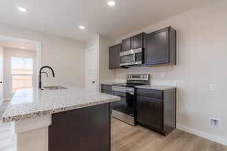 7221 37th St in Lubbock, TX - Building Photo - Building Photo