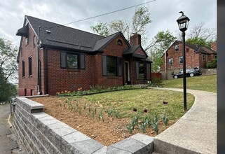 802 Potter Ln in Nashville, TN - Building Photo - Building Photo