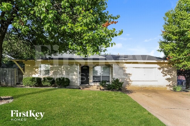 property at 6115 Flagstaff Dr