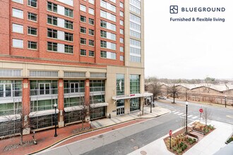 3030 Potomac Ave in Arlington, VA - Building Photo - Building Photo