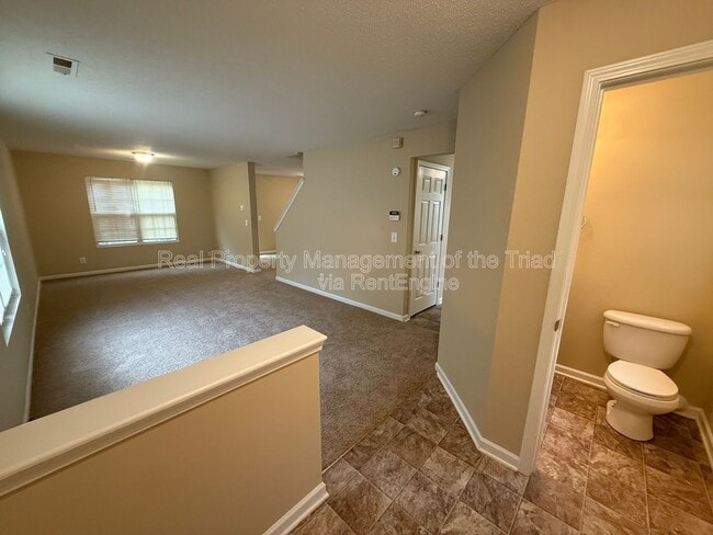 1124 Highstone Dr in Greensboro, NC - Building Photo - Building Photo