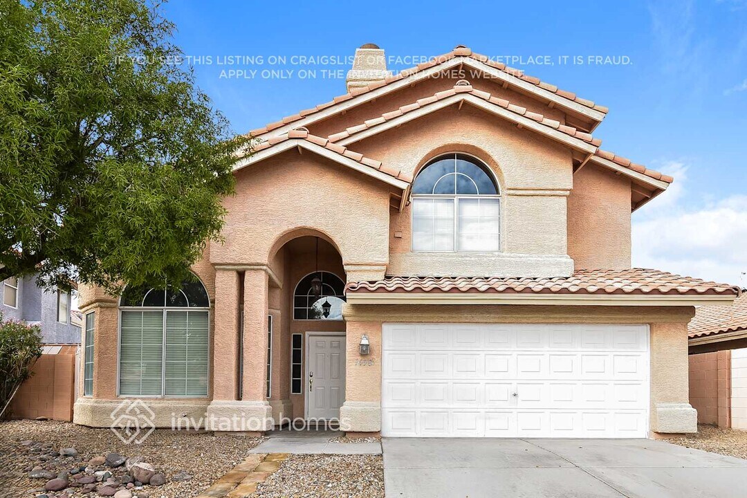 1638 Rio Bravo Dr in North Las Vegas, NV - Foto de edificio