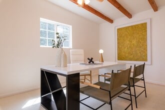 3008 Passmore Dr in Los Angeles, CA - Building Photo - Building Photo