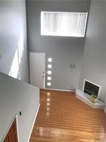 615 Sunset Ave Apartamentos