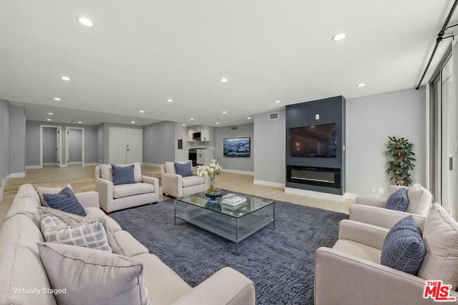 property at 441 N Oakhurst Dr