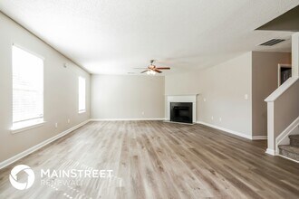 465 Pinevale Ct in College Park, GA - Building Photo - Building Photo