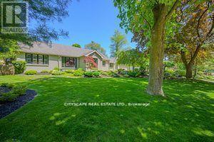 885 Long Dr in Burlington, ON - Building Photo - Building Photo