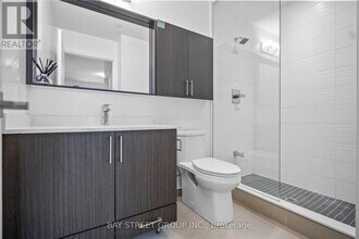 591-591 Sheppard Ave E in Toronto, ON - Building Photo - Building Photo