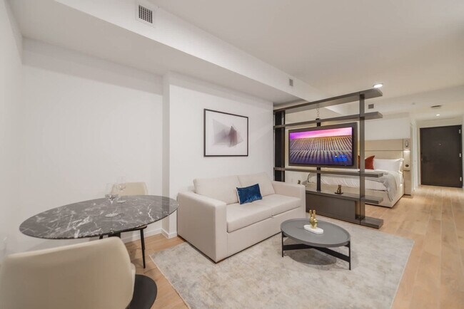 398 NE 5th St in Miami, FL - Building Photo - Building Photo