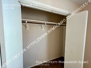 810 Station St in Converse, TX - Building Photo - Building Photo