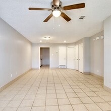 1720 Fitzgerald Ct in Arlington, TX - Building Photo - Building Photo