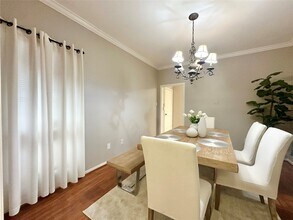 2514 Nantucket Dr in Houston, TX - Building Photo - Building Photo