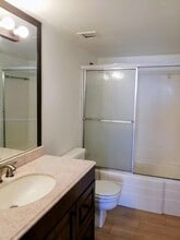 13499 Biscayne Blvd, Unit 612 in North Miami, FL - Foto de edificio - Building Photo