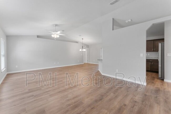 property at 9461 N Sandree Dr