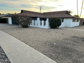 3301 W Belmont Ave in Phoenix, AZ - Building Photo - Building Photo