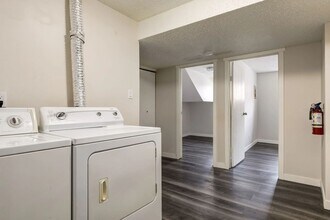 Spruce View Apartments in Camrose, AB - Building Photo - Building Photo